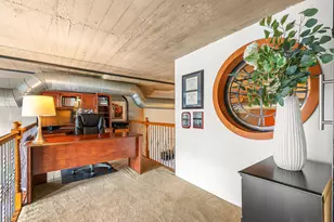 758 N Larrabee St, Chicago, IL 60654 - Photo 19