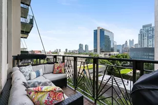 758 N Larrabee St, Chicago, IL 60654 - Photo 23