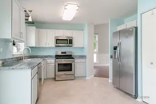 34260 N Goldenrod Rd, Round Lake, IL 60073 - Photo 7