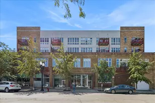 1225 W Morse Ave, Chicago, IL 60626 - Photo 1