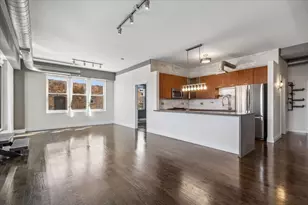 1225 W Morse Ave, Chicago, IL 60626 - Photo 3