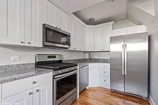 1910 Elmwood Ave, Wilmette, IL 60091 - Photo 5