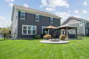 16106 W Sand Lilly St, Lockport, IL 60441 - Photo 11