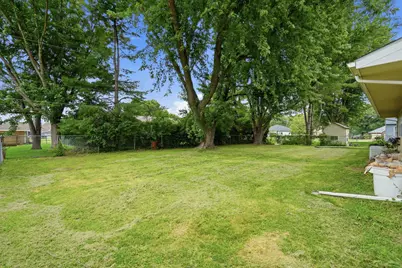 109 N 3rd Street, Colona, IL 61241 - Photo 25