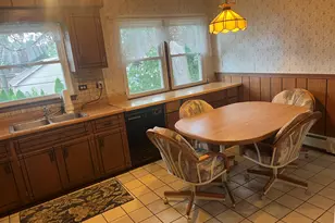 8041 W 91st St, Hickory Hills, IL 60457 - Photo 11