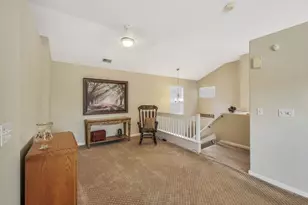 7323 Grandview Ct, Carpentersville, IL 60110 - Photo 7