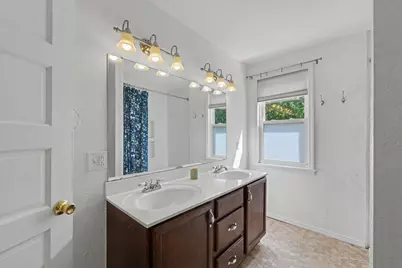 511 W Columbia Avenue, Champaign, IL 61820 - Photo 19