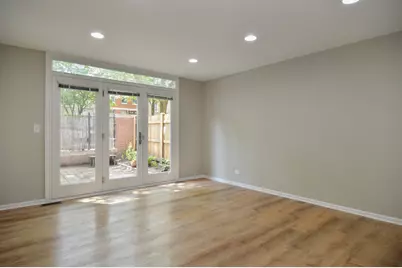 2365 N Wayne Avenue, Chicago, IL 60614 - Photo 19