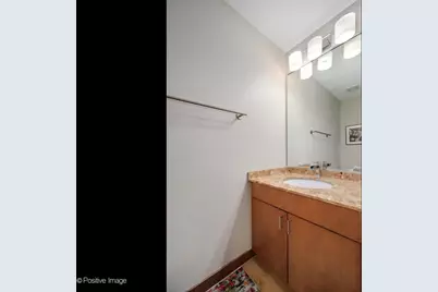 2365 N Wayne Avenue, Chicago, IL 60614 - Photo 13