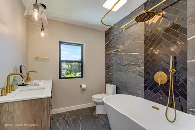 107 E Jefferson Avenue, Wheaton, IL 60187 - Photo 23