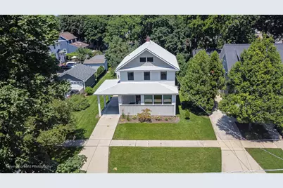 107 E Jefferson Avenue, Wheaton, IL 60187 - Photo 3