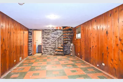 8425 Christiana Avenue, Skokie, IL 60076 - Photo 15