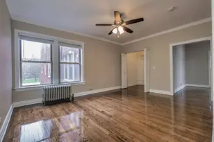 2450 W Addison St, Chicago, IL 60618 - Photo 7