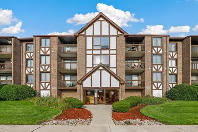 10320 Central Avenue #207, Oak Lawn, IL 60453 - Photo 1