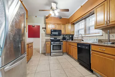 7021 S Cregier Avenue, Chicago, IL 60649 - Photo 11