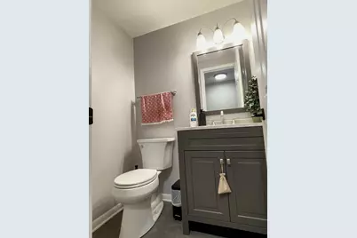 1039 Garfield Avenue, Libertyville, IL 60048 - Photo 17