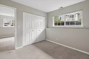 271 Holiday Ln, Hainesville, IL 60073 - Photo 17