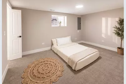 7611 S Ridgeland Avenue, Chicago, IL 60649 - Photo 27