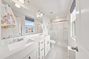 2210 Venture Dr, Schaumburg, IL 60173 - Photo 17