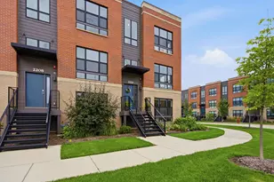 2210 Venture Dr, Schaumburg, IL 60173 - Photo 3