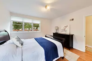 9439 Lincolnwood Dr, Evanston, IL 60203 - Photo 19
