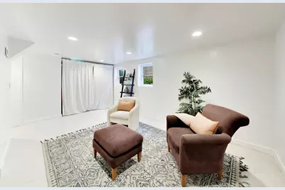 9439 Lincolnwood Drive, Evanston, IL 60203 - Photo 25