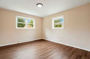 1539 Victoria Ave, North Chicago, IL 60064 - Photo 11