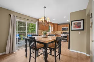 2105 Bent Tree Dr, Geneva, IL 60134 - Photo 5