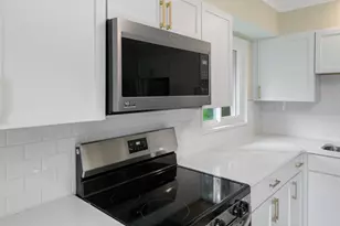 14 Wilson Ct, Park Forest, IL 60466 - Photo 9