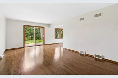 110 Birch Avenue, Lake Bluff, IL 60044 - Photo 5