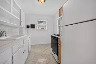 1814 Inner Cir Dr, Crest Hill, IL 60403 - Photo 11