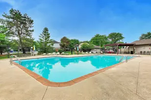1264 Williamsburg Dr, Schaumburg, IL 60193 - Photo 23