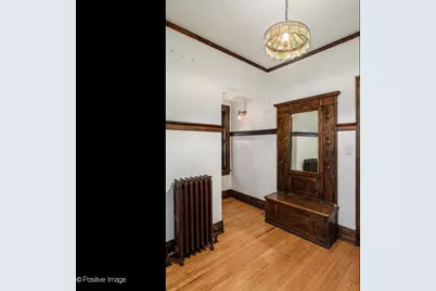 4327 N Kenmore Avenue, Chicago, IL 60613 - Photo 3