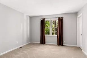 1527 Abbotsford Dr, Naperville, IL 60563 - Photo 7