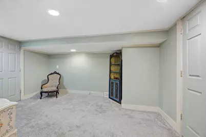 681 Western Avenue, Glen Ellyn, IL 60137 - Photo 23