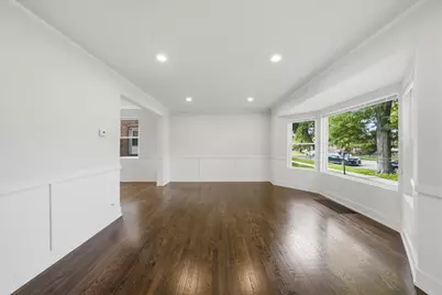 8113 S Campbell Avenue, Chicago, IL 60652 - Photo 5