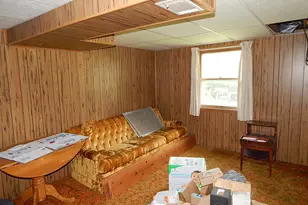 109 E 6th St, Sherrard, IL 61281 - Photo 9