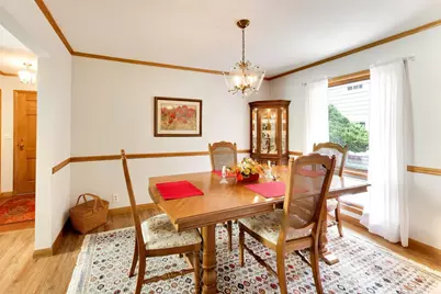 221 Ingleside Avenue, Aurora, IL 60506 - Photo 9