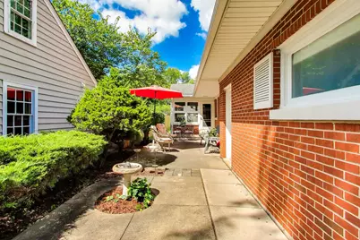 221 Ingleside Avenue, Aurora, IL 60506 - Photo 41