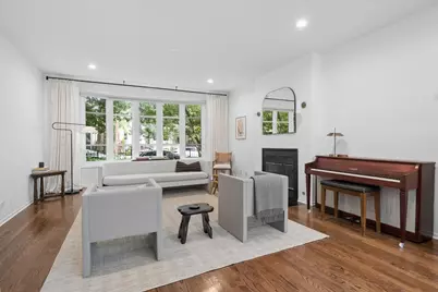 1920 W Potomac Avenue, Chicago, IL 60622 - Photo 3
