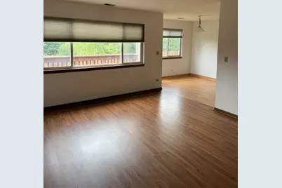 707 E Whispering Oaks Drive, Palatine, IL 60074 - Photo 3