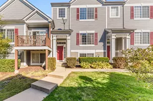 122 Enclave Cir, Bolingbrook, IL 60440 - Photo 1