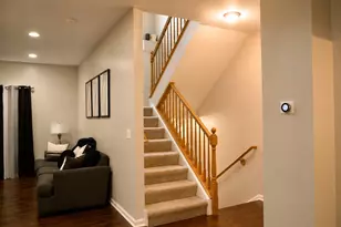 122 Enclave Cir, Bolingbrook, IL 60440 - Photo 3