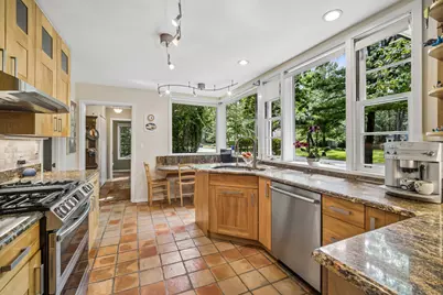 1557 Cavell Avenue, Highland Park, IL 60035 - Photo 9