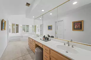8763 Carlisle Ct, Darien, IL 60561 - Photo 23