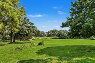 8763 Carlisle Ct, Darien, IL 60561 - Photo 37