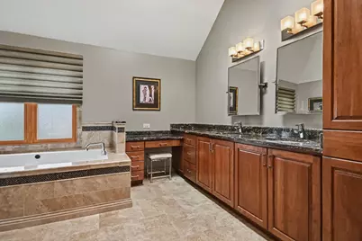 750 Dunham Lane, Bolingbrook, IL 60440 - Photo 13