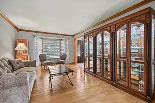 750 Dunham Ln, Bolingbrook, IL 60440 - Photo 3