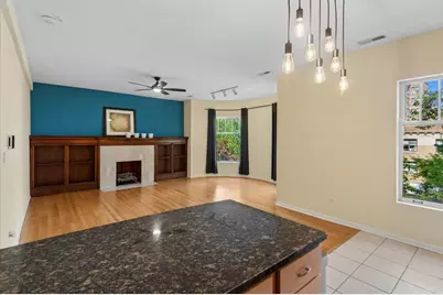 4536 N Sheridan Road #303, Chicago, IL 60640 - Photo 11