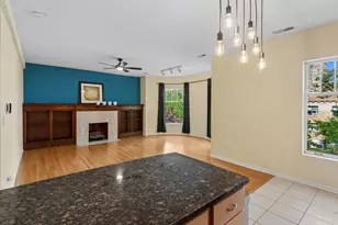 4536 N Sheridan Rd, Chicago, IL 60640 - Photo 11